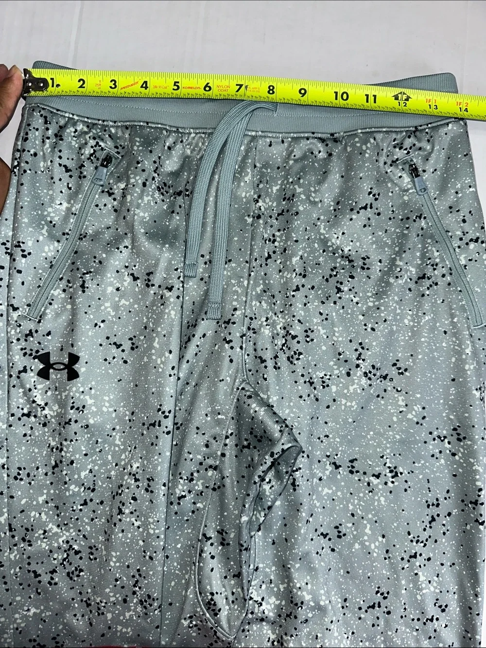 Under Armour Youth Boys Jogger Pants Loose Fit Size Large NWT Speckled Pennant